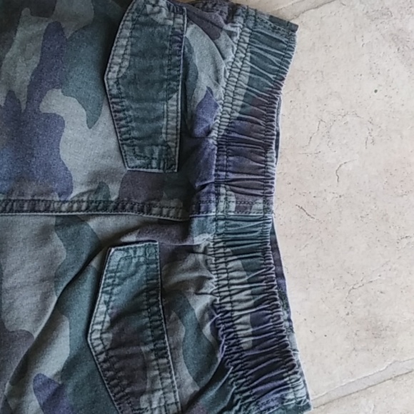 Pants - Picture 2 of 3